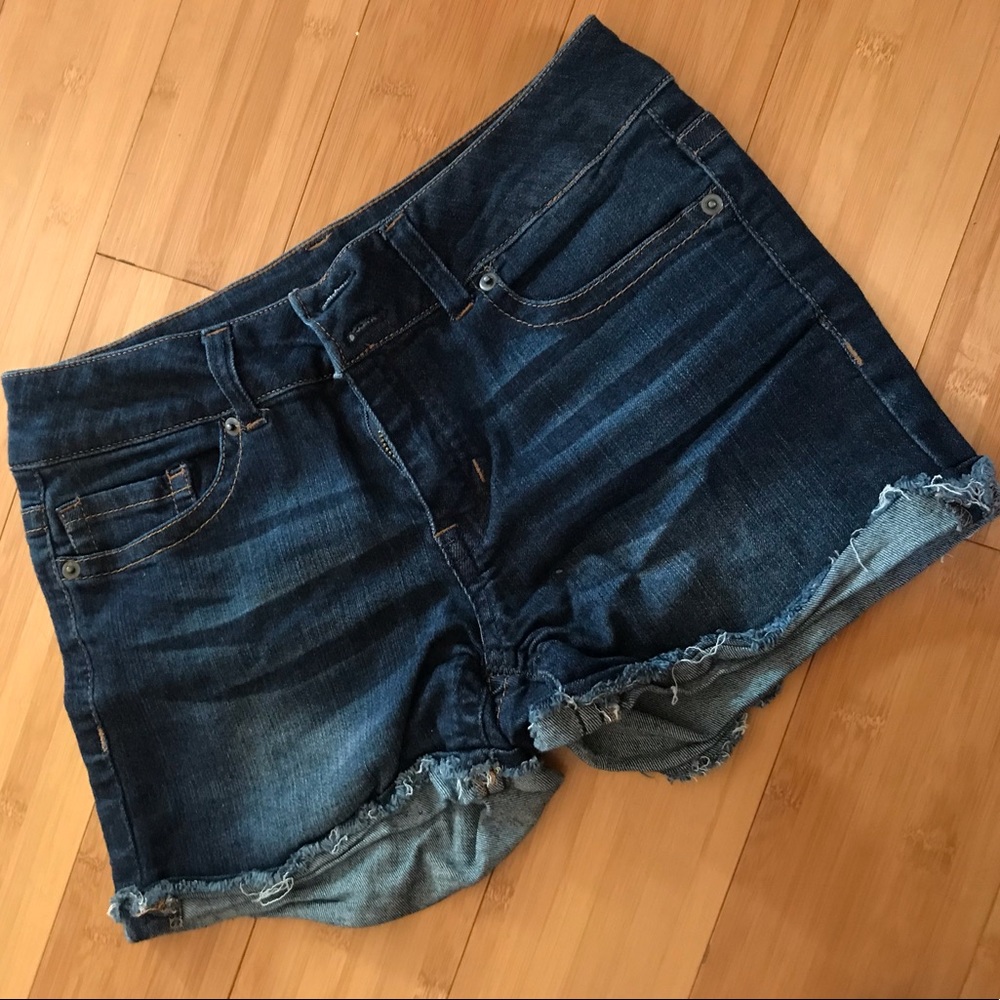 Rue 21 juniors small denim jean shorts